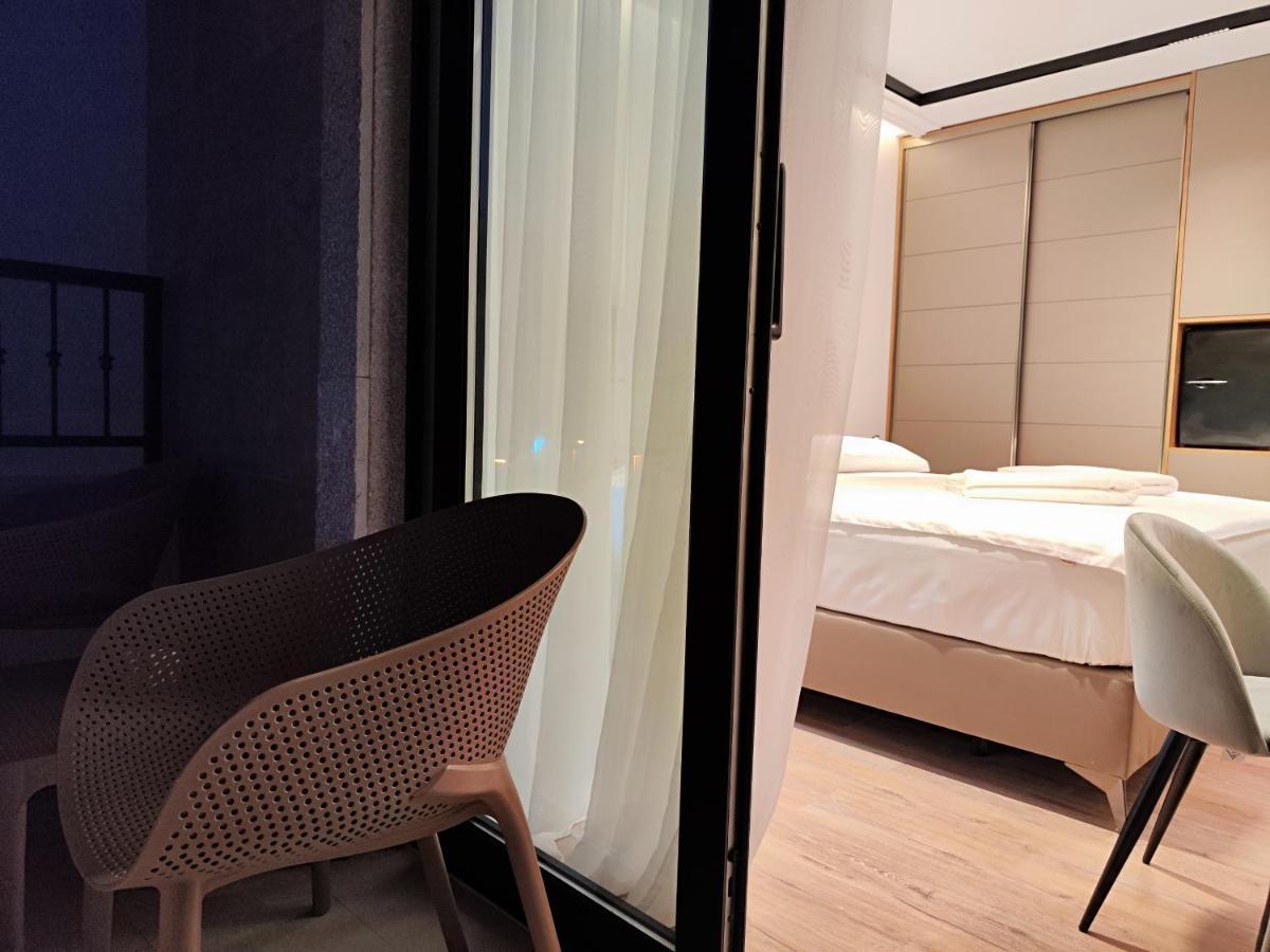 Amd Premium Rooms בודווה מראה חיצוני תמונה